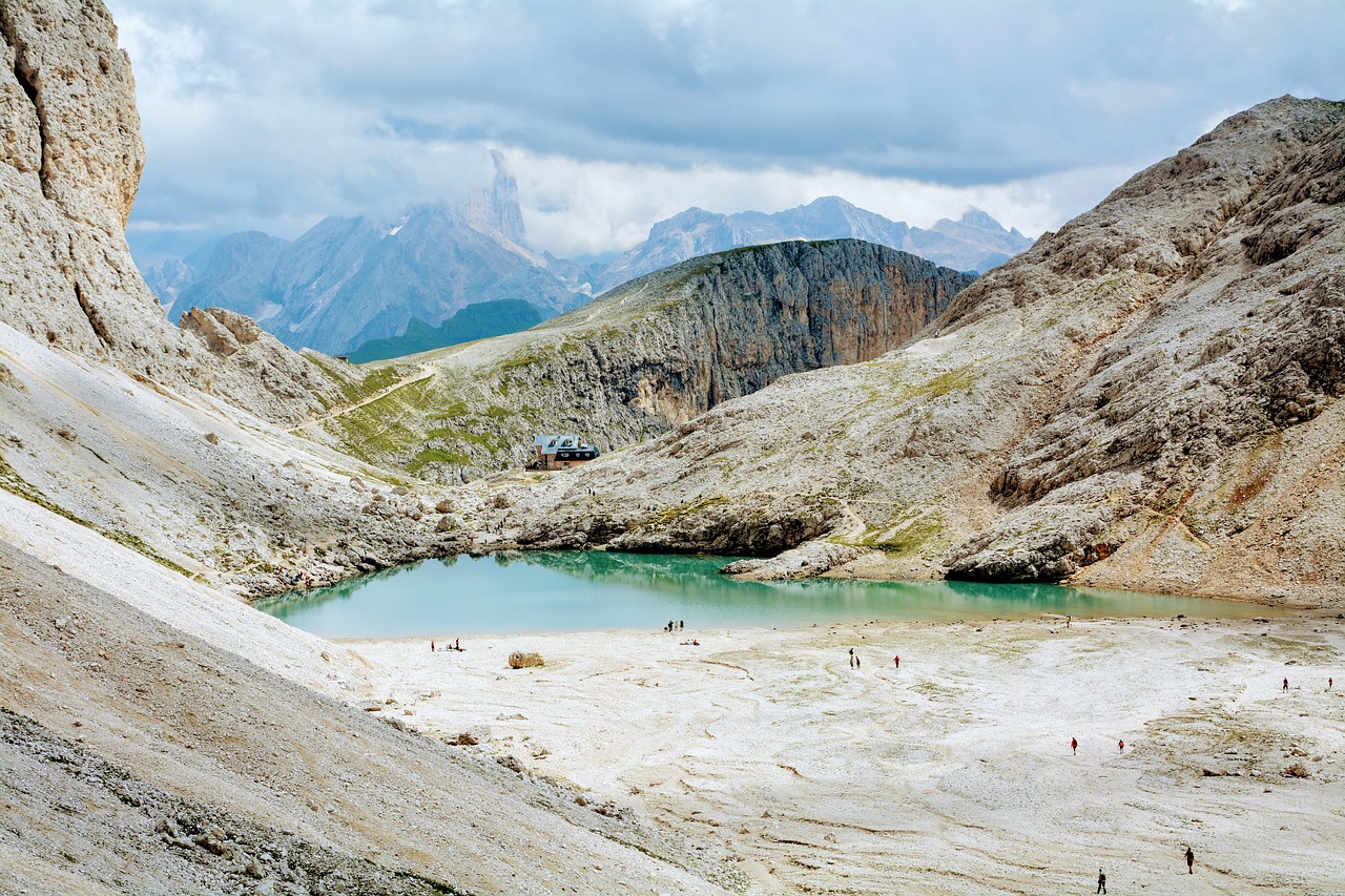 The Best Hiking Trails in Jasper National Park